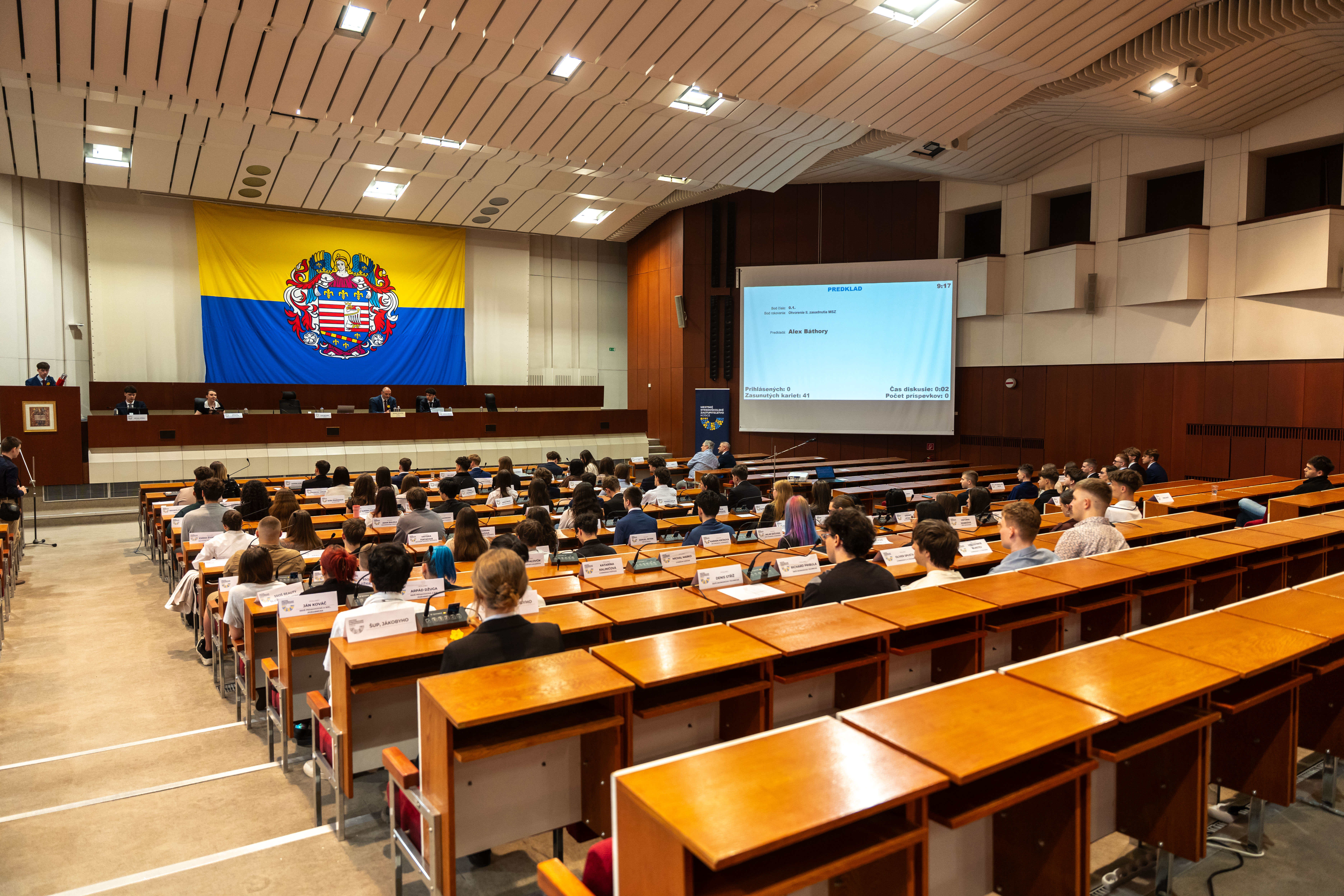 II. zasadnutie Mestskeho stredoskolskeho zastupitelstva Kosice-1-5